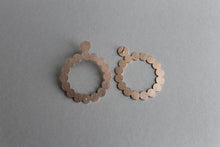 Load image into Gallery viewer, Rose gold plated silver earring
